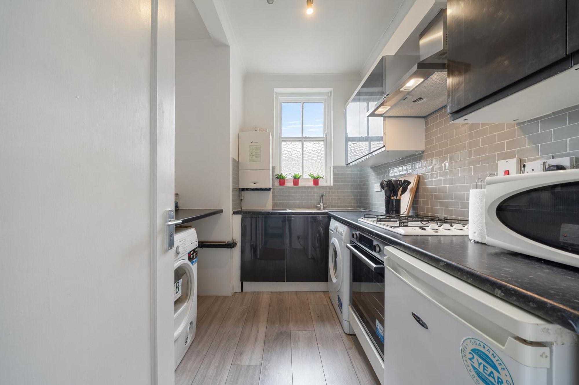 The Chalton Funk-In Kings Cross Apartment London Bagian luar foto