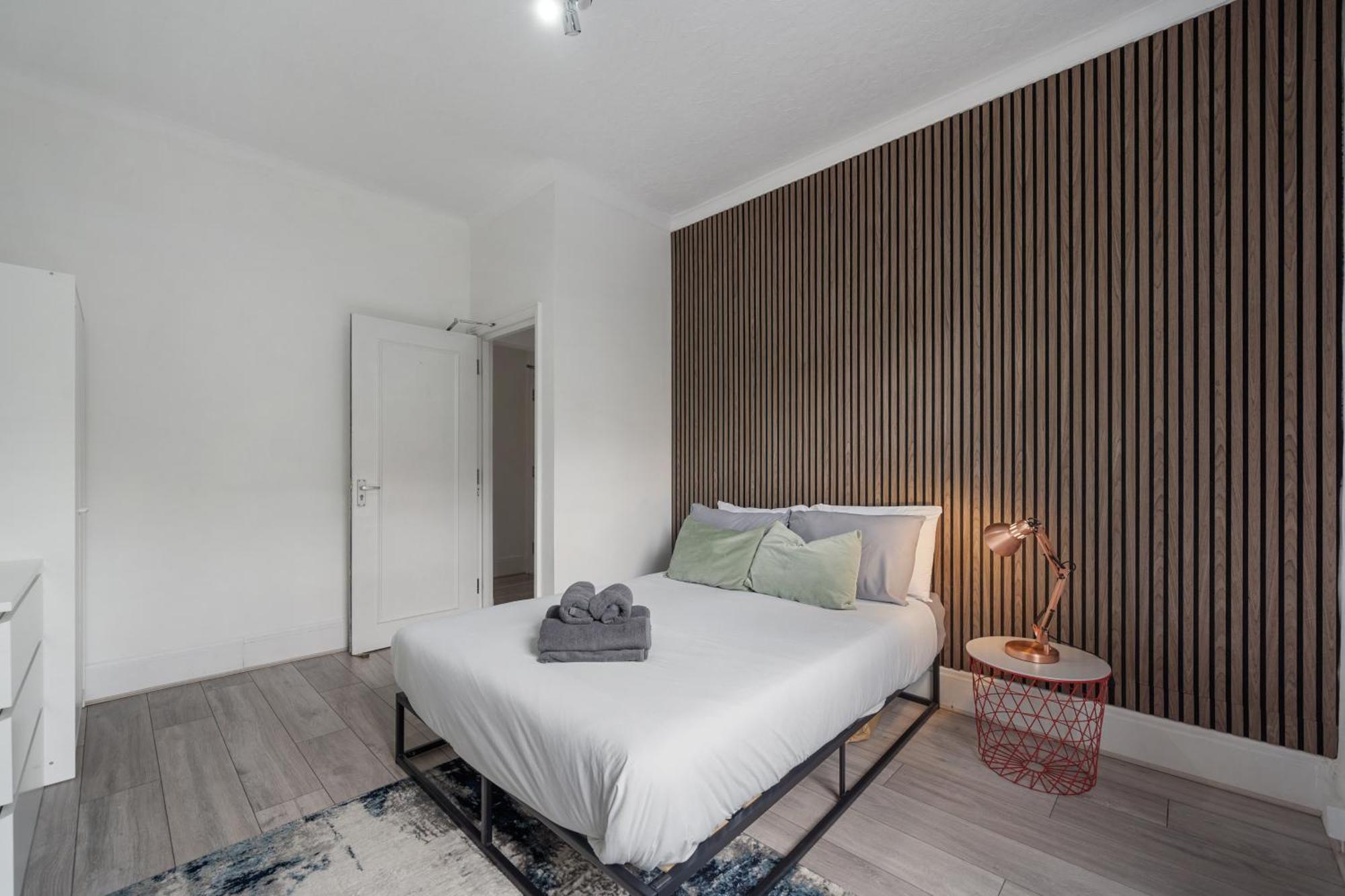 The Chalton Funk-In Kings Cross Apartment London Bagian luar foto